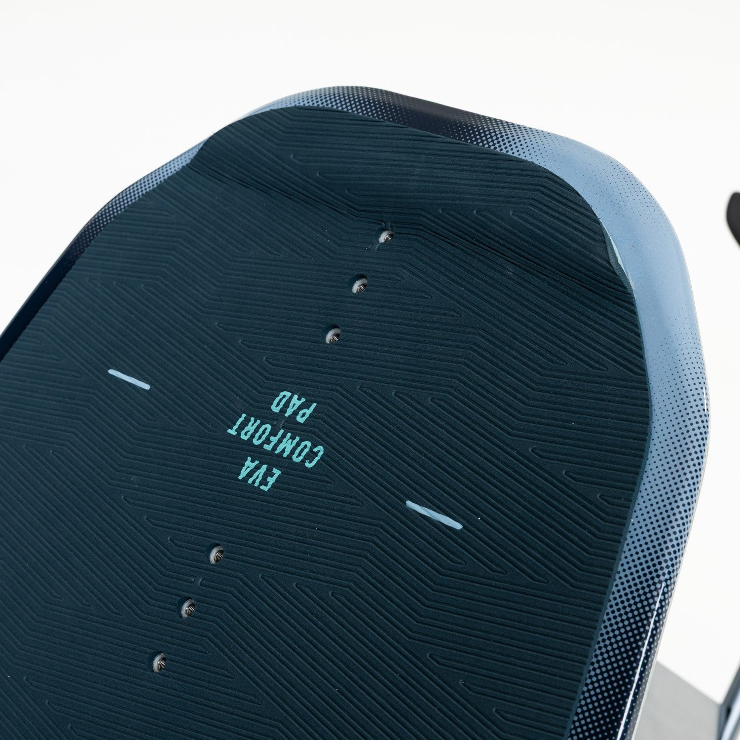 Jobe Gravix Wakefoil Set with carbon wing and aluminum fuselage, designed for wakeboarding and foil riding.